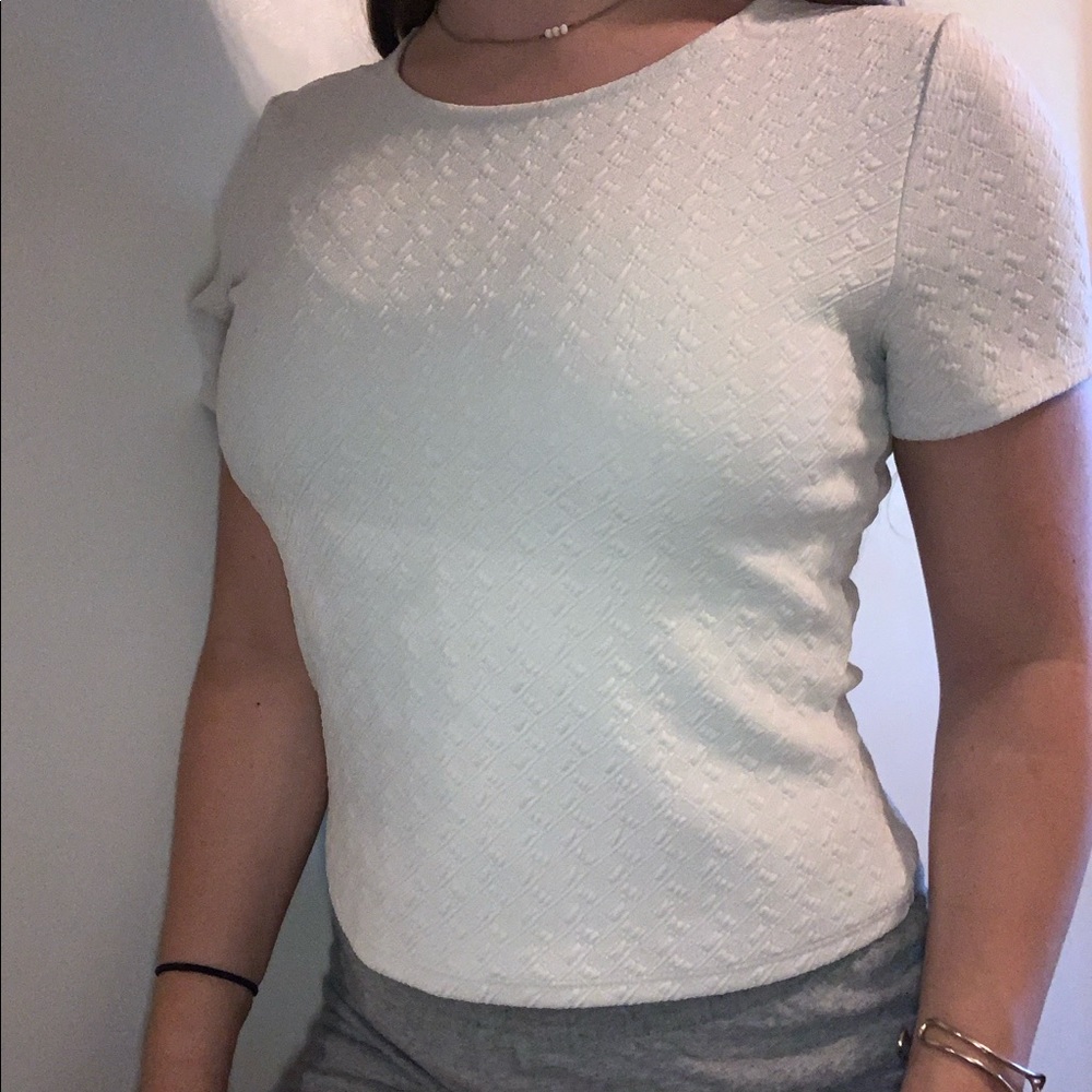 White sophisticated tee shirt!